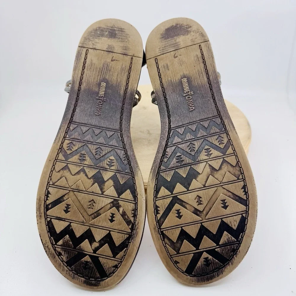 Minnetonka Antigua Sandals Womens 9 Gray Leather Beaded Ankle Strap Shoes